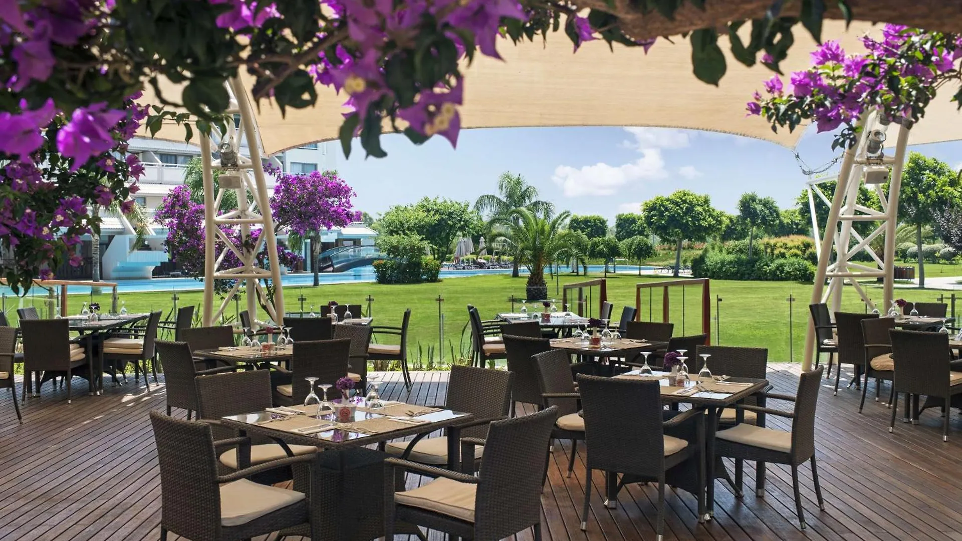 Hilton Dalaman Sarigerme Resort & Spa 5*,